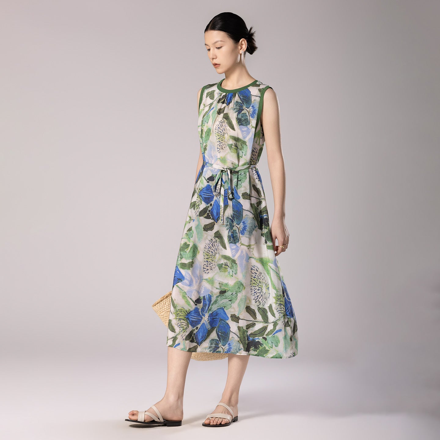 Sleeveless Crepe De Chine Silk Dress For Women
