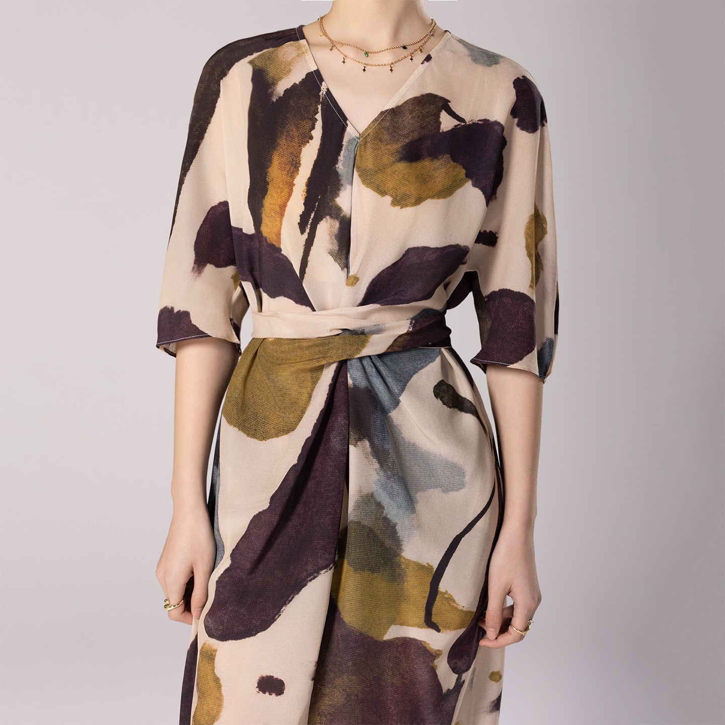 Heavy Silk Single Layer Without Lining! Light Luxury Ink Print Mulberry Silk Dress With Temperament Commuting V-Neck Mid-Length
