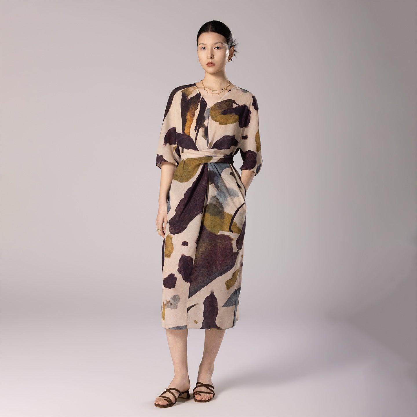 Heavy Silk Single Layer Without Lining! Light Luxury Ink Print Mulberry Silk Dress With Temperament Commuting V-Neck Mid-Length
